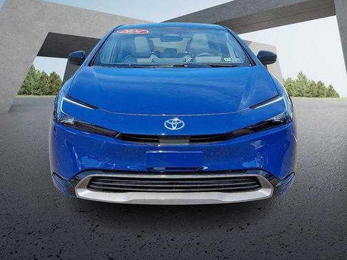 2024 Toyota Prius XLE