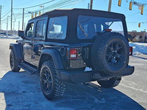 2020 Jeep Wrangler Unlimited Willys 4X4