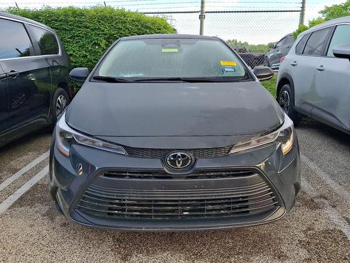 Underground 2025 Toyota Corolla LE