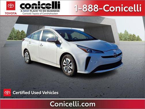 2022 Toyota Prius LE