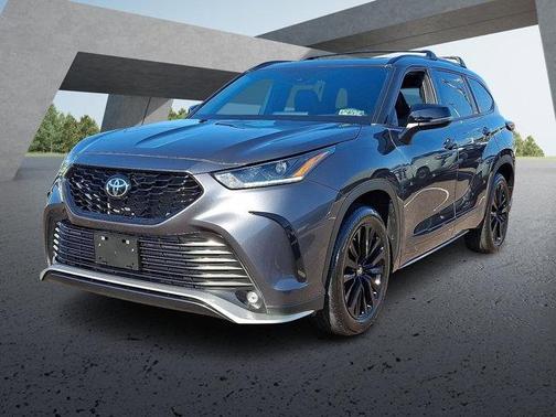 2023 Toyota Highlander XSE