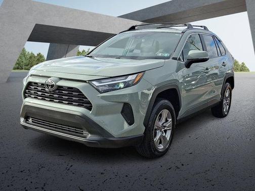 2023 Toyota RAV4 XLE