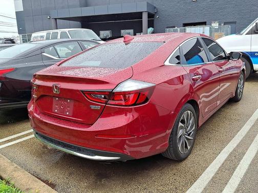 Radiant Red Metallic 2022 Honda Insight Touring