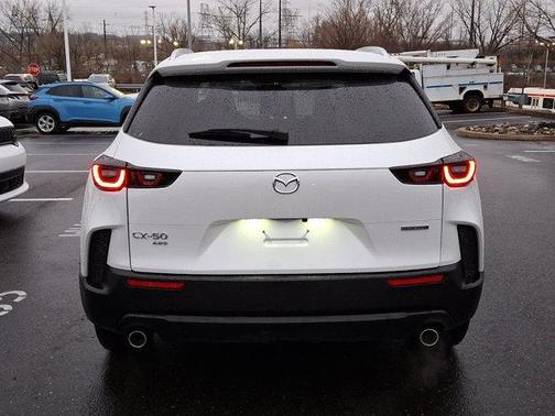 2024 Mazda CX-50 2.5 S Preferred