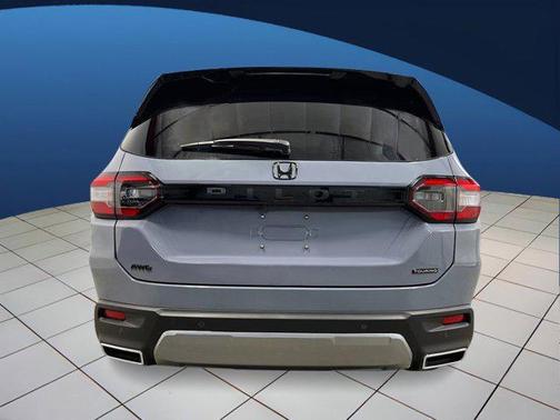Sonic Gray Pearl 2026 Honda Pilot Touring 8-Passenger