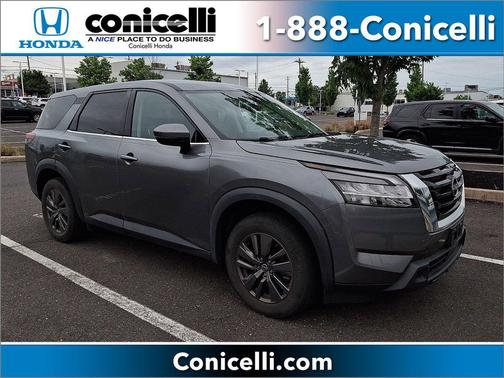 Gun Metallic 2022 Nissan Pathfinder S 4WD