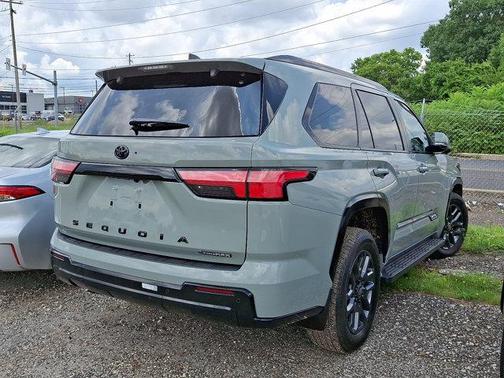 2025 Toyota Sequoia Platinum