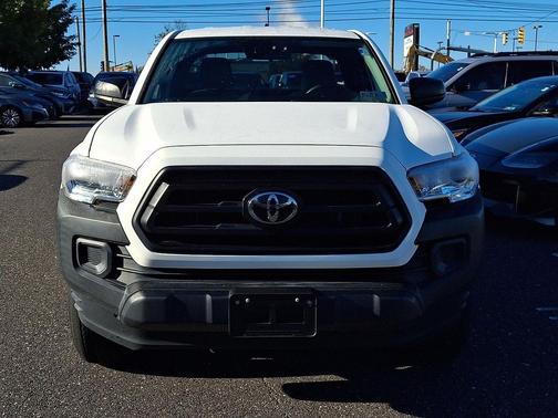 White 2022 Toyota Tacoma SR