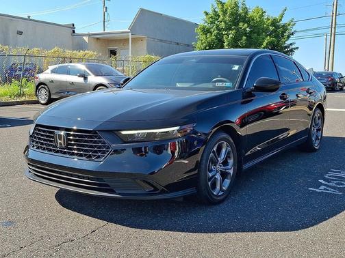Crystal Black Pearl 2023 Honda Accord EX
