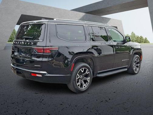 Diamond Black Crystal Pearlcoat 2024 Jeep Wagoneer Series III 4x4