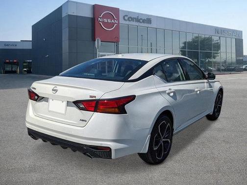 2025 Nissan Altima SR AWD