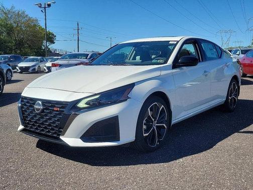 2025 Nissan Altima SR AWD