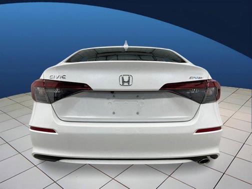 Platinum White Pearl 2026 Honda Civic Sport