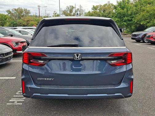 Teal 2025 Honda Odyssey EX-L