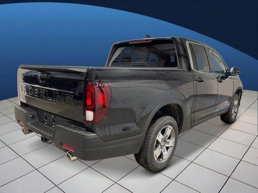 Crystal Black Pearl 2026 Honda Ridgeline RTL