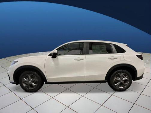 Platinum White Pearl 2026 Honda HR-V LX