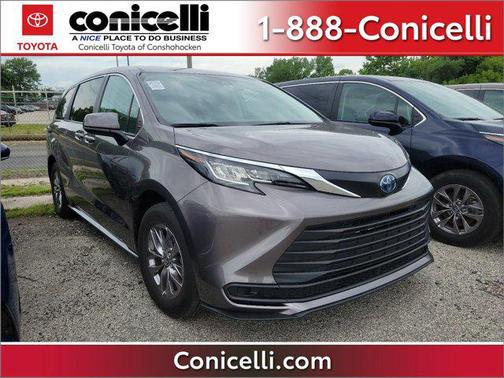Gray 2023 Toyota Sienna LE