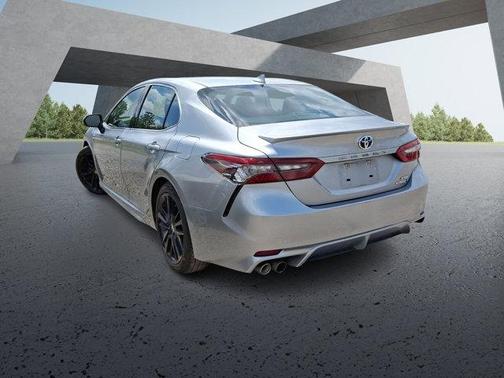 2024 Toyota Camry Hybrid SE