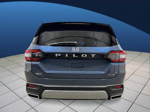 Smoke Blue Pearl 2026 Honda Pilot Elite