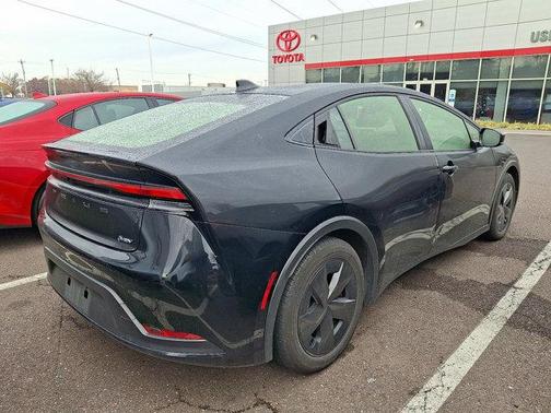 2024 Toyota Prius LE