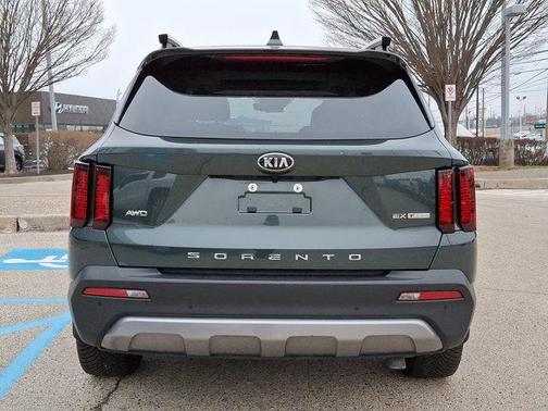 2021 Kia Sorento EX