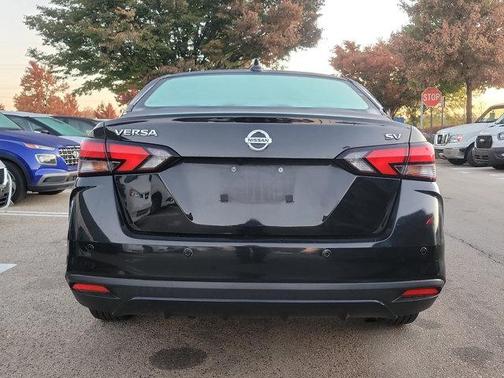 2021 Nissan Versa 1.6 SV