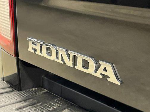 Crystal Black Pearl 2026 Honda Ridgeline RTL