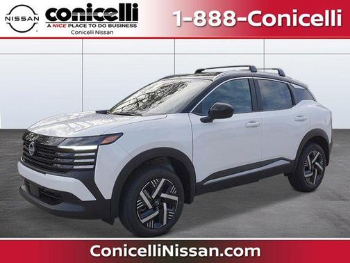 Aspen White Tricoat/Super Black 2026 Nissan Kicks SV