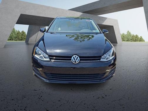 Black 2016 Volkswagen Golf TSI S 4-Door