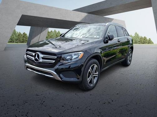 Black 2017 Mercedes-Benz GLC 300 4MATIC