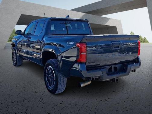 2025 Toyota Tacoma Hybrid TRD Sport