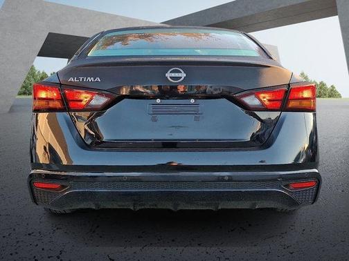 2023 Nissan Altima S FWD