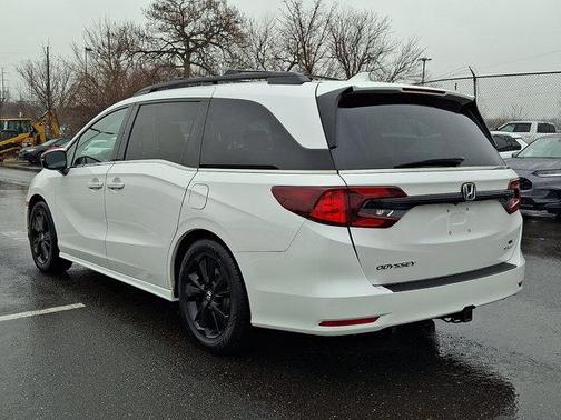 2023 Honda Odyssey Sport