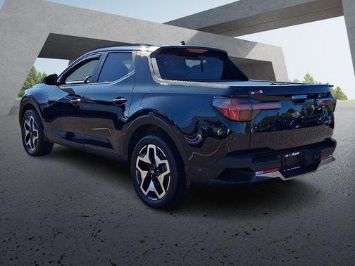 Phantom Black 2024 Hyundai SANTA CRUZ Limited
