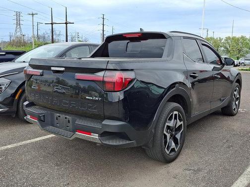 Phantom Black 2024 Hyundai SANTA CRUZ Limited