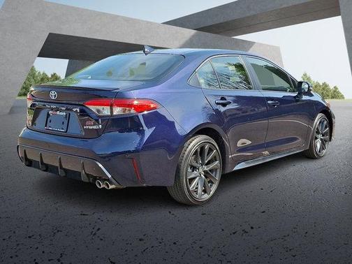 2024 Toyota Corolla Hybrid SE