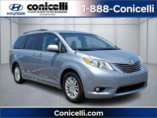 2014 Toyota Sienna XLE