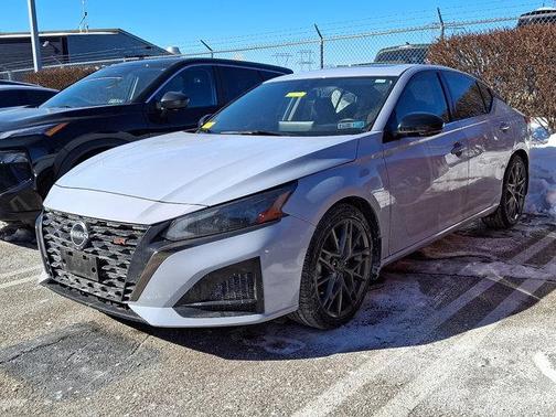 2023 Nissan Altima SR VC-Turbo FWD