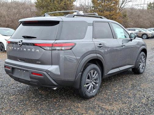 2025 Nissan Pathfinder SV 4WD