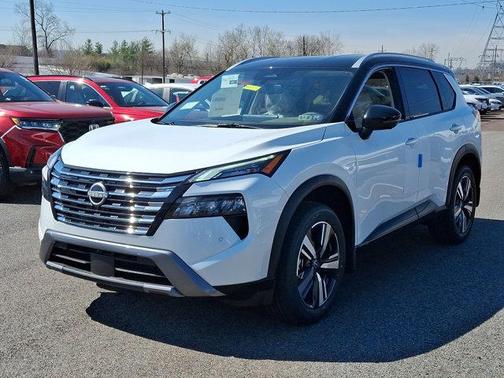 2025 Nissan Rogue SL