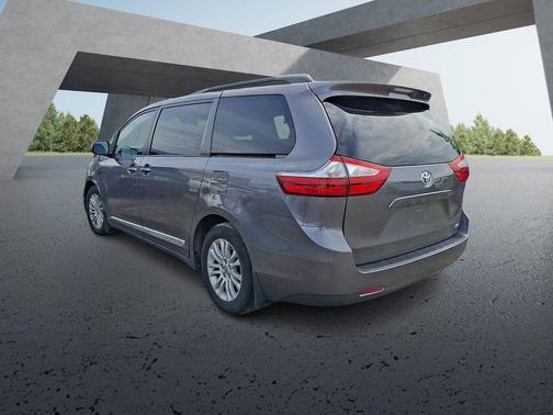 Gray 2016 Toyota Sienna XLE