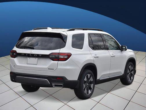 2026 Honda Pilot Touring 8-Passenger