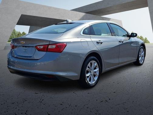 Sterling Gray Metallic 2024 Chevrolet Malibu FWD 1LT