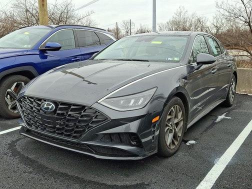 2022 Hyundai SONATA SEL