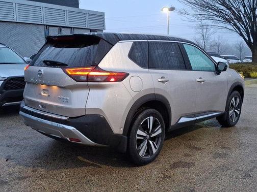 2021 Nissan Rogue Platinum