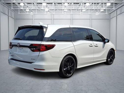 2023 Honda Odyssey Sport