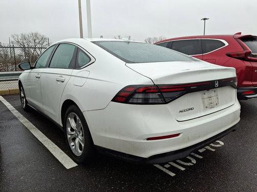 2023 Honda Accord LX 1.5T