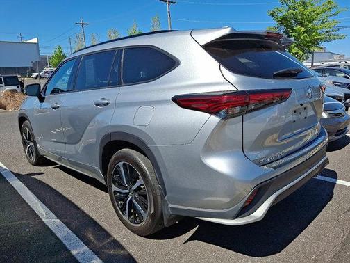 2021 Toyota Highlander XSE