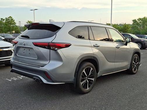 2021 Toyota Highlander XSE
