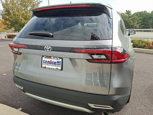 2026 Toyota Grand Highlander Hybrid Platinum MAX